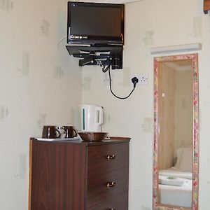 Zimmer mit zwei Einzelbetten